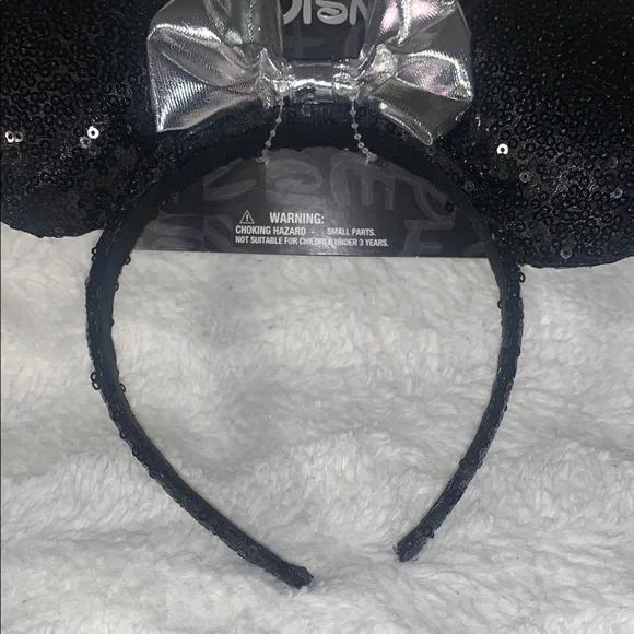 Disney Black Sequin Headband with Silver Bow - Picture 5 of 6